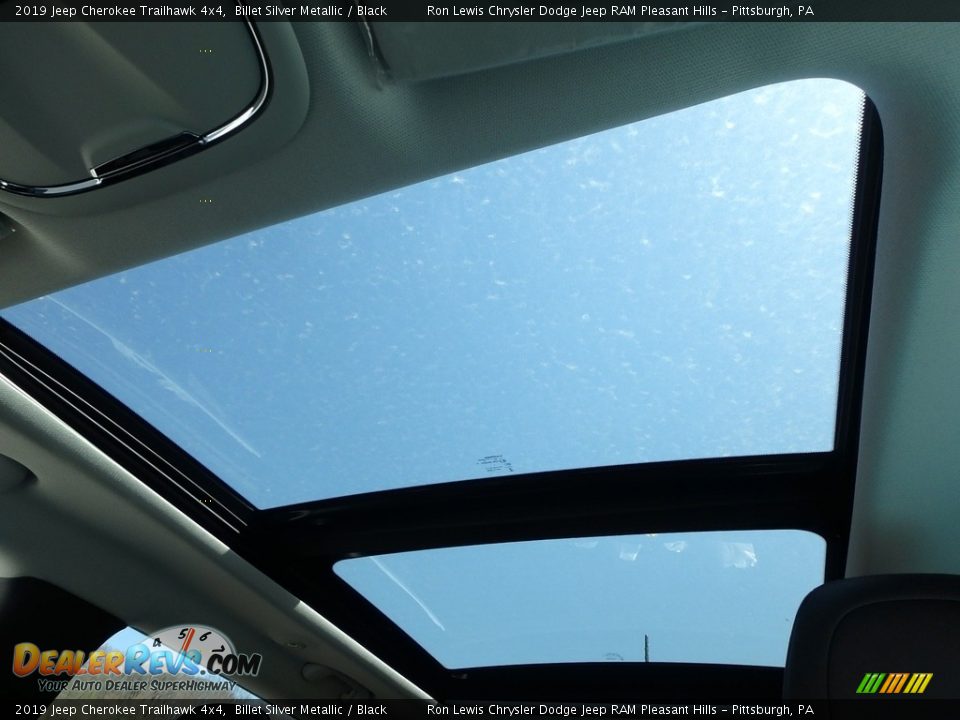 2019 Jeep Cherokee Trailhawk 4x4 Billet Silver Metallic / Black Photo #16