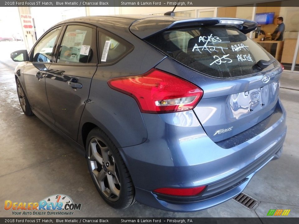 2018 Ford Focus ST Hatch Blue Metallic / Charcoal Black Photo #3