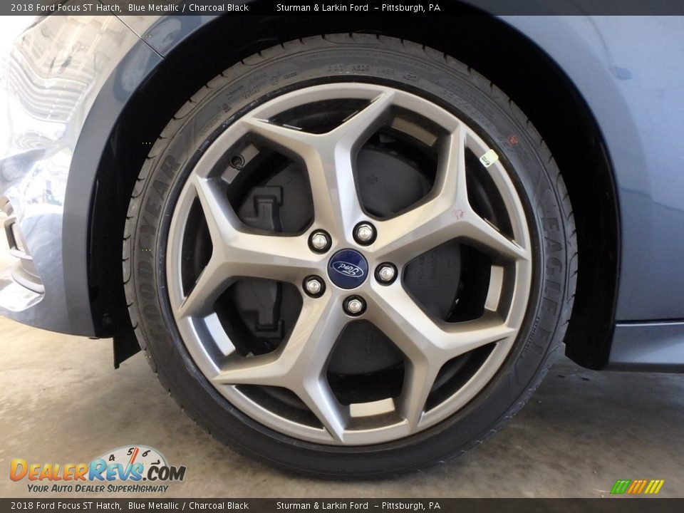 2018 Ford Focus ST Hatch Blue Metallic / Charcoal Black Photo #5
