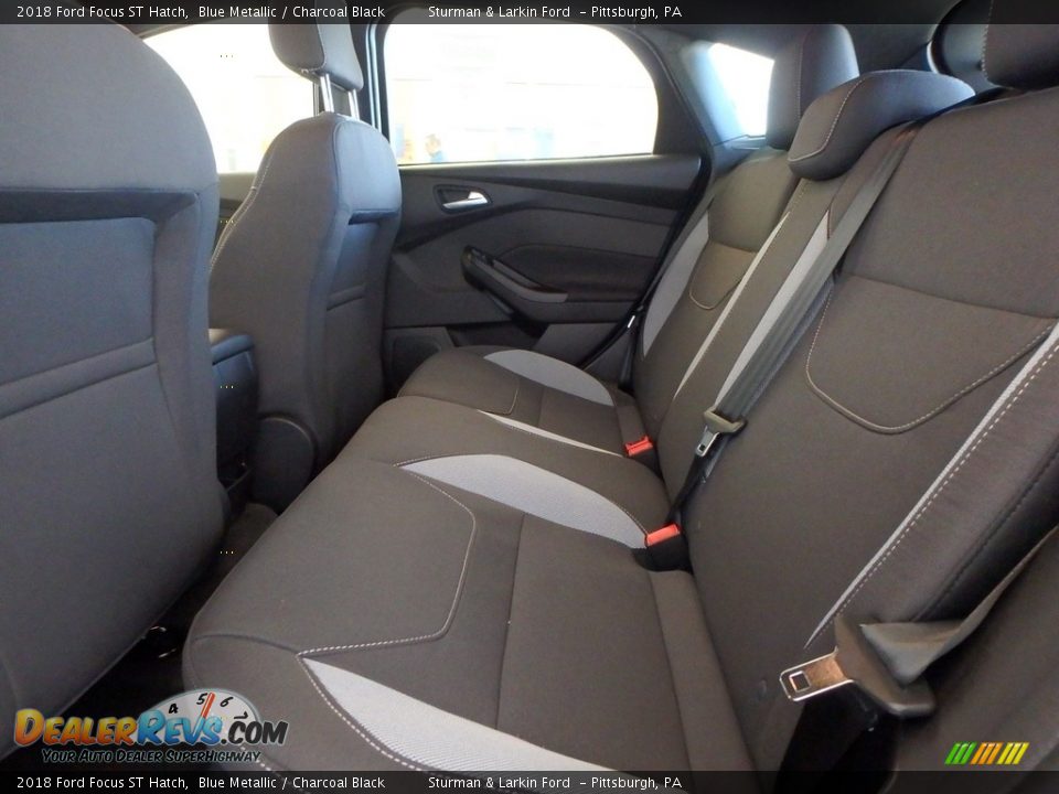 2018 Ford Focus ST Hatch Blue Metallic / Charcoal Black Photo #7