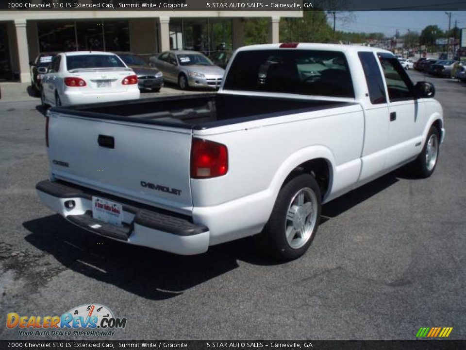 2000 Chevrolet S10 LS Extended Cab Summit White / Graphite Photo #2