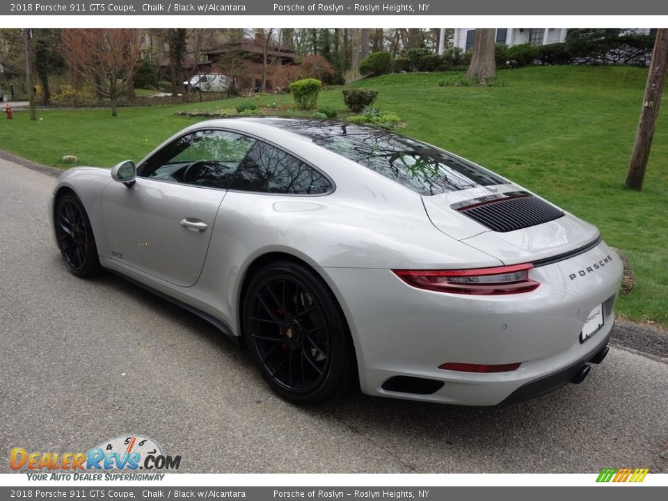 2018 Porsche 911 GTS Coupe Chalk / Black w/Alcantara Photo #4