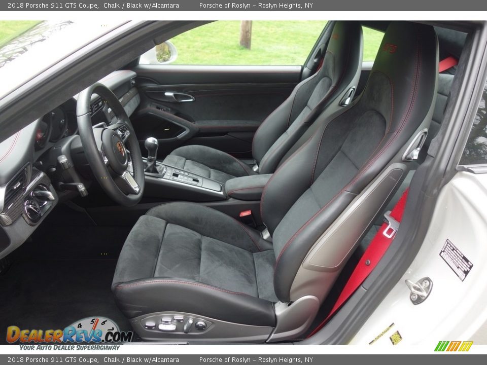 Front Seat of 2018 Porsche 911 GTS Coupe Photo #12