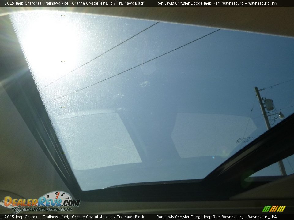 2015 Jeep Cherokee Trailhawk 4x4 Granite Crystal Metallic / Trailhawk Black Photo #17