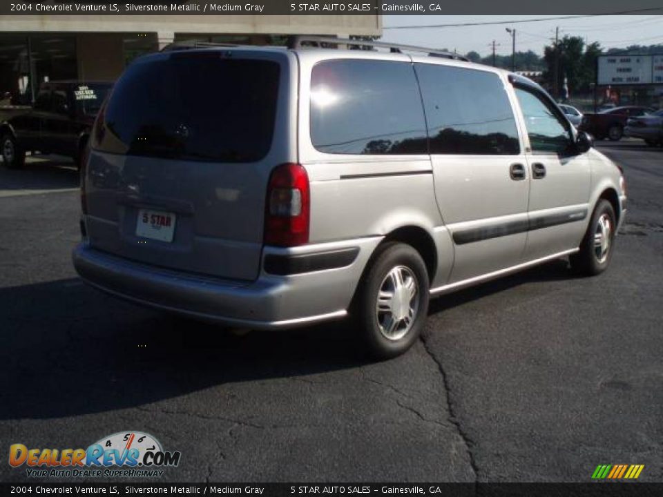 2004 Chevrolet Venture LS Silverstone Metallic / Medium Gray Photo #2