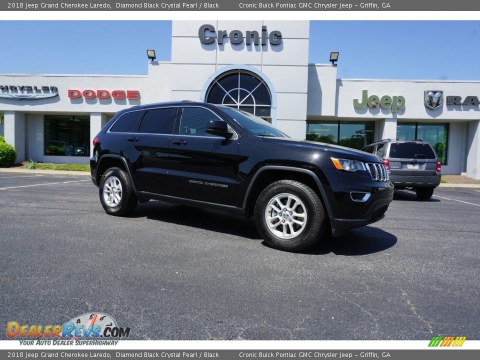 2018 Jeep Grand Cherokee Laredo Diamond Black Crystal Pearl / Black Photo #1