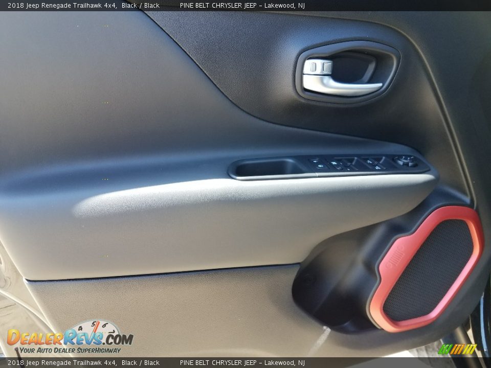 2018 Jeep Renegade Trailhawk 4x4 Black / Black Photo #8