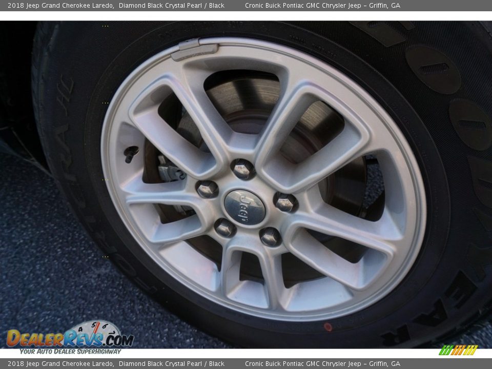 2018 Jeep Grand Cherokee Laredo Diamond Black Crystal Pearl / Black Photo #19