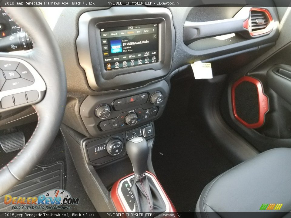 2018 Jeep Renegade Trailhawk 4x4 Black / Black Photo #10