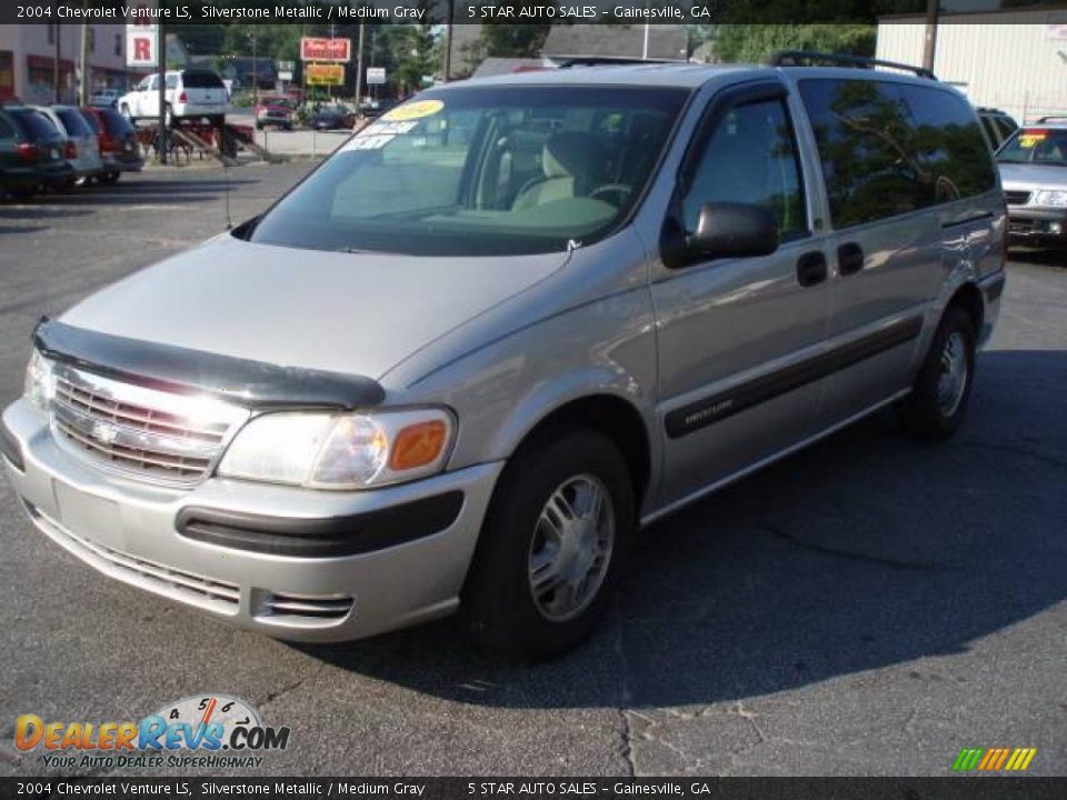 2004 Chevrolet Venture LS Silverstone Metallic / Medium Gray Photo #10