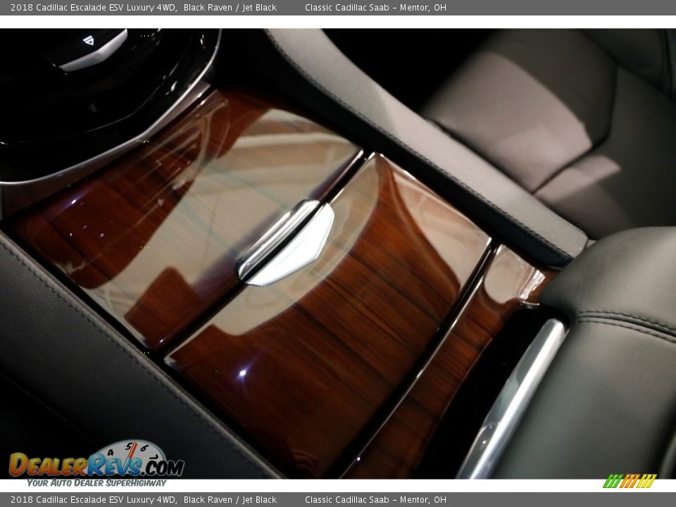 2018 Cadillac Escalade ESV Luxury 4WD Black Raven / Jet Black Photo #18