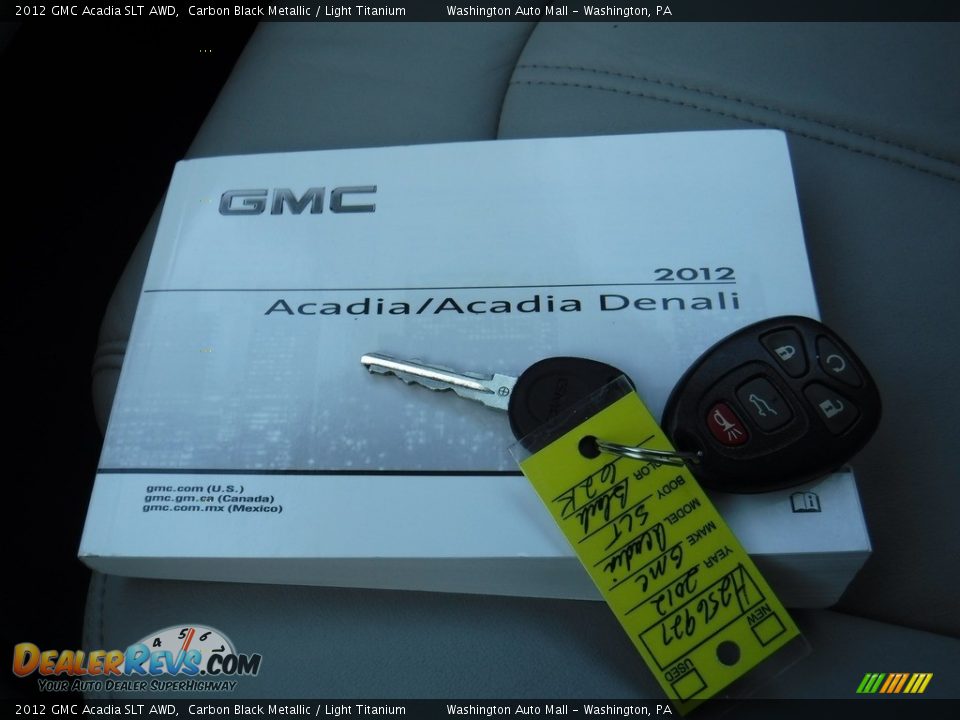 2012 GMC Acadia SLT AWD Carbon Black Metallic / Light Titanium Photo #28