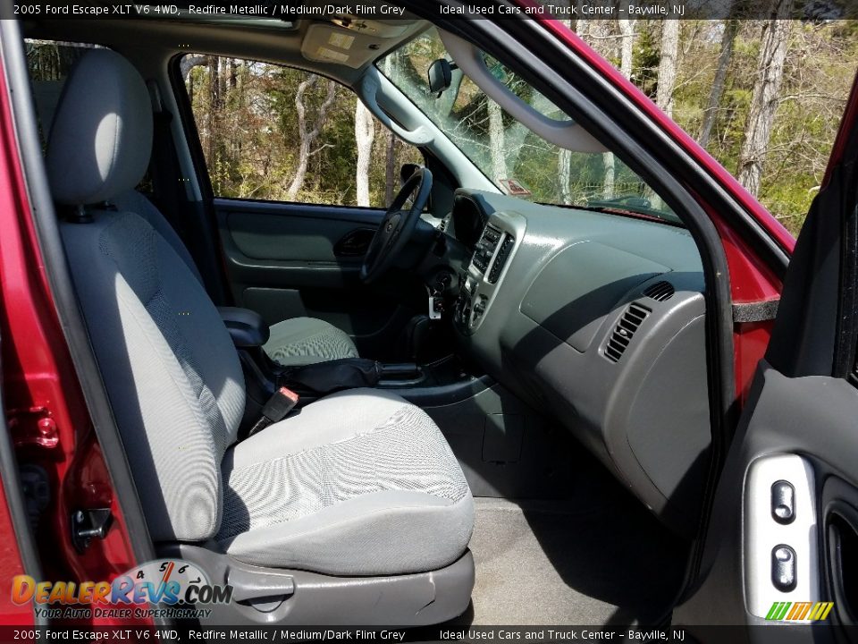 2005 Ford Escape XLT V6 4WD Redfire Metallic / Medium/Dark Flint Grey Photo #10