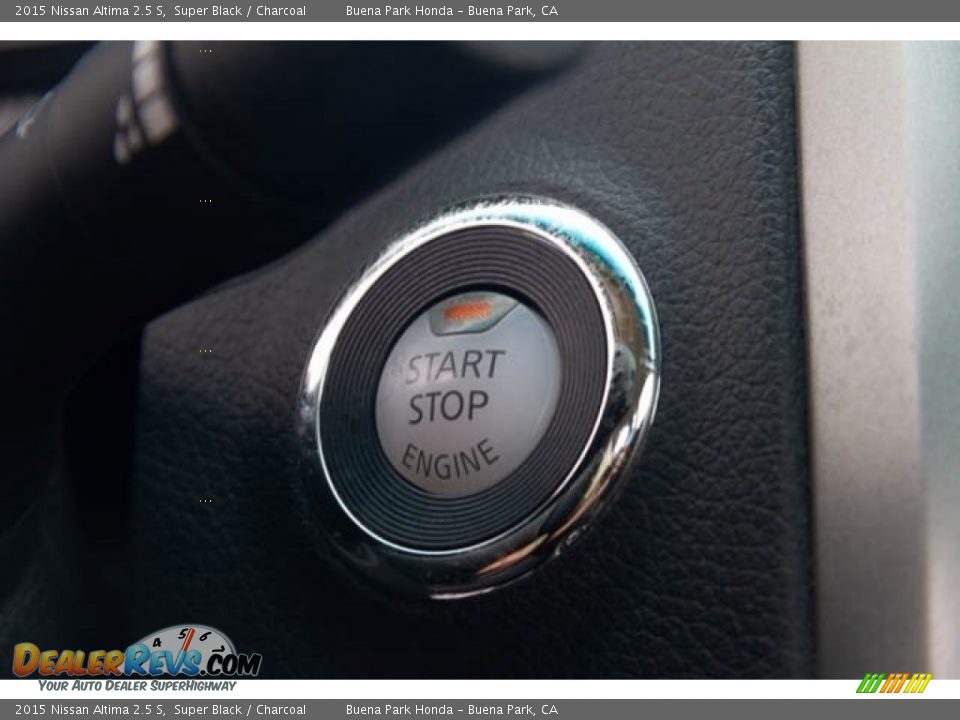2015 Nissan Altima 2.5 S Super Black / Charcoal Photo #17