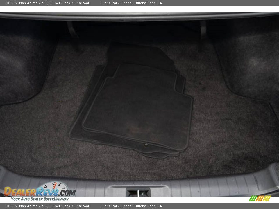 2015 Nissan Altima 2.5 S Super Black / Charcoal Photo #21