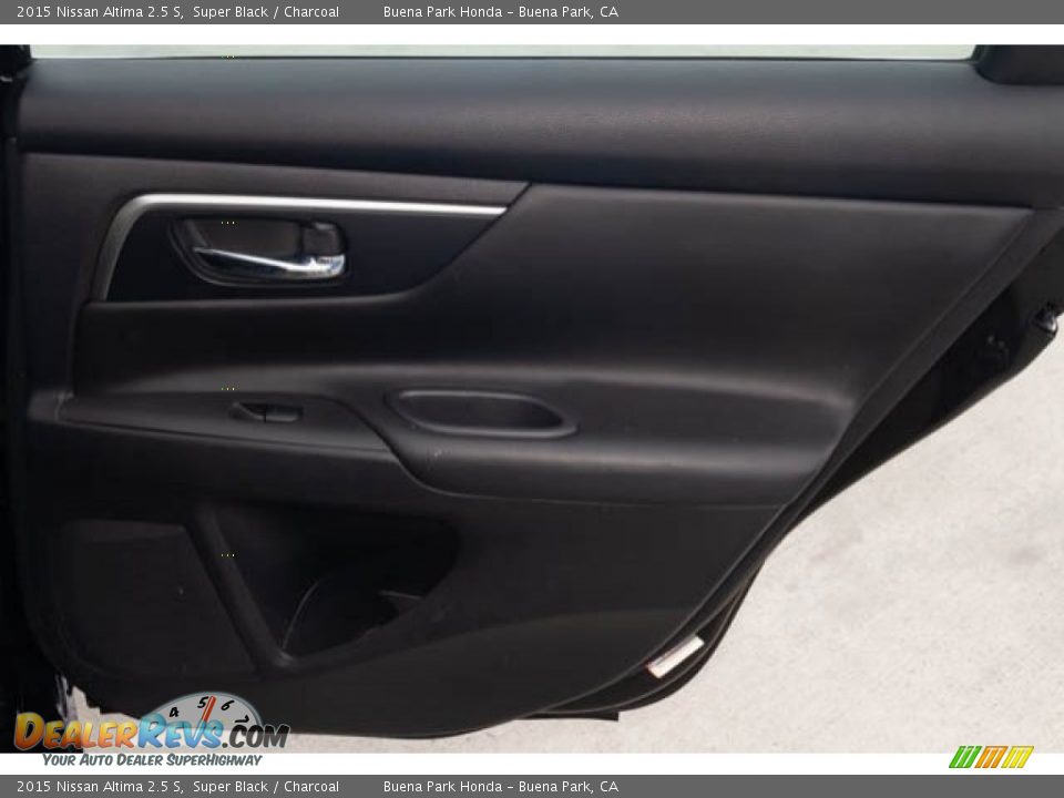 2015 Nissan Altima 2.5 S Super Black / Charcoal Photo #30