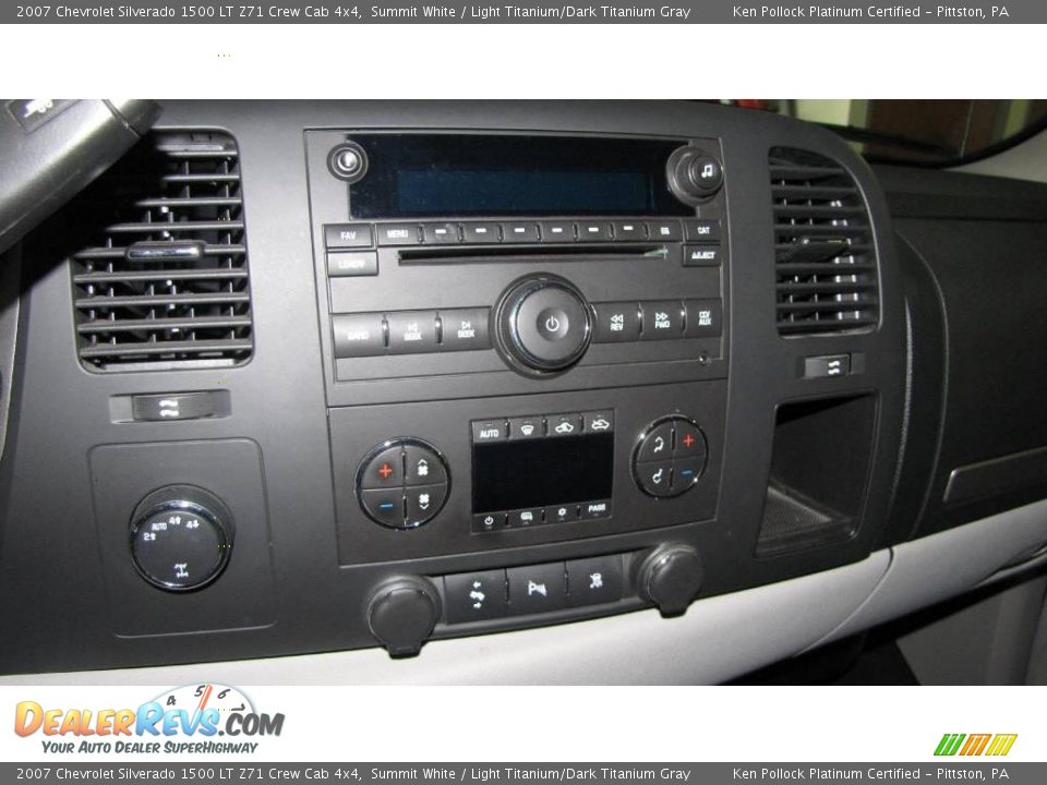 2007 Chevrolet Silverado 1500 LT Z71 Crew Cab 4x4 Summit White / Light Titanium/Dark Titanium Gray Photo #15