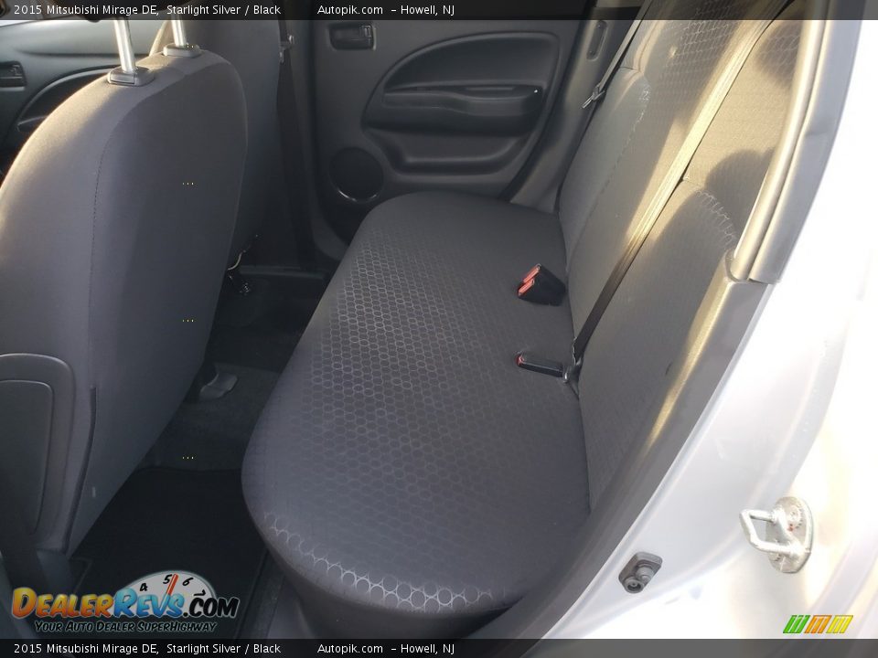 2015 Mitsubishi Mirage DE Starlight Silver / Black Photo #9