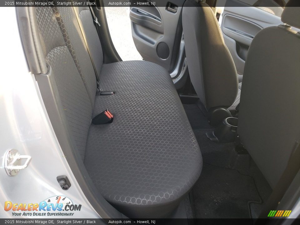 2015 Mitsubishi Mirage DE Starlight Silver / Black Photo #11
