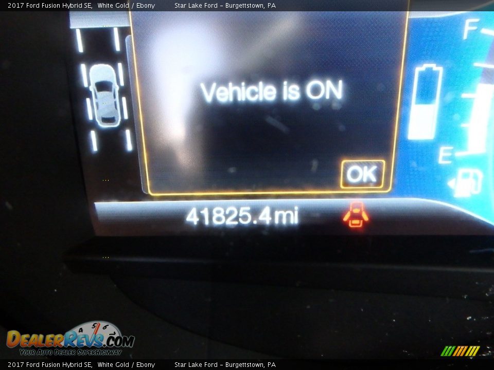 2017 Ford Fusion Hybrid SE White Gold / Ebony Photo #20