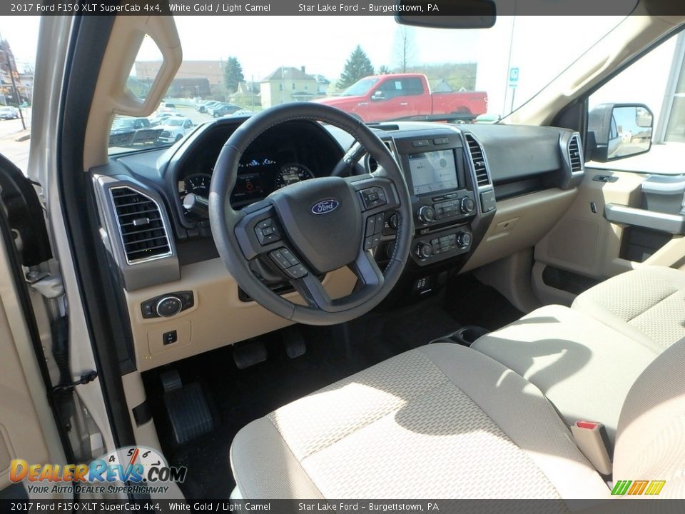 2017 Ford F150 XLT SuperCab 4x4 White Gold / Light Camel Photo #12