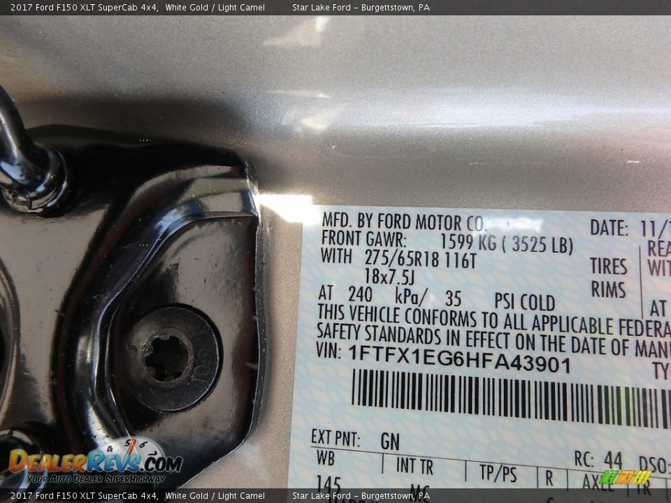 2017 Ford F150 XLT SuperCab 4x4 White Gold / Light Camel Photo #14