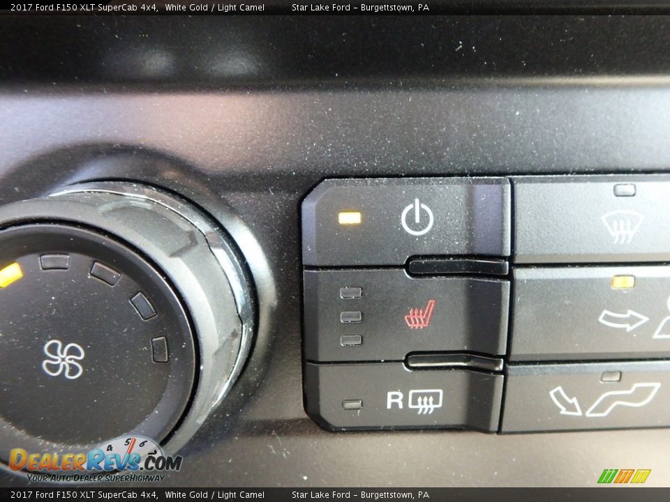 2017 Ford F150 XLT SuperCab 4x4 White Gold / Light Camel Photo #19