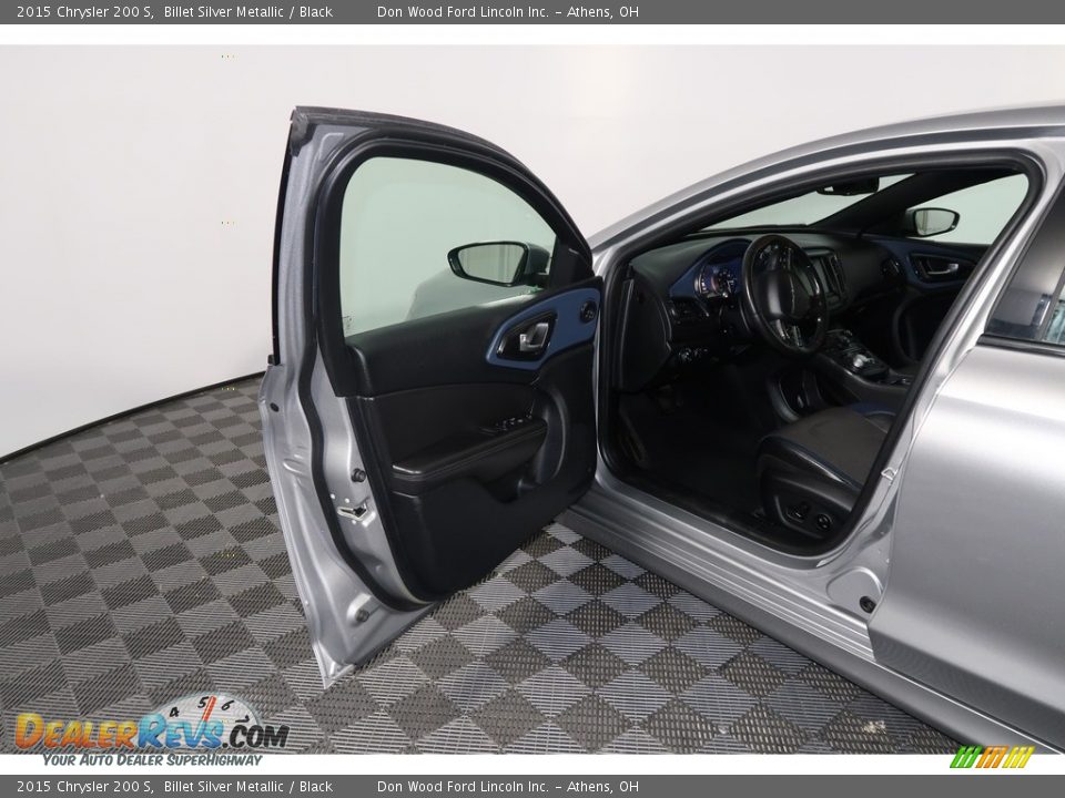 2015 Chrysler 200 S Billet Silver Metallic / Black Photo #29