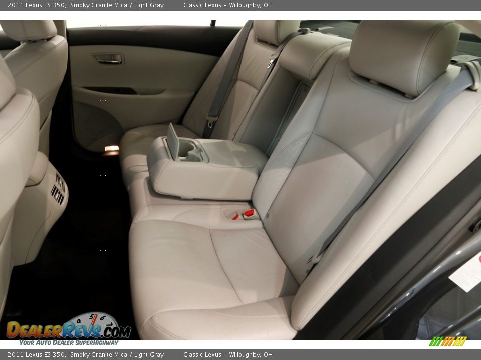2011 Lexus ES 350 Smoky Granite Mica / Light Gray Photo #16