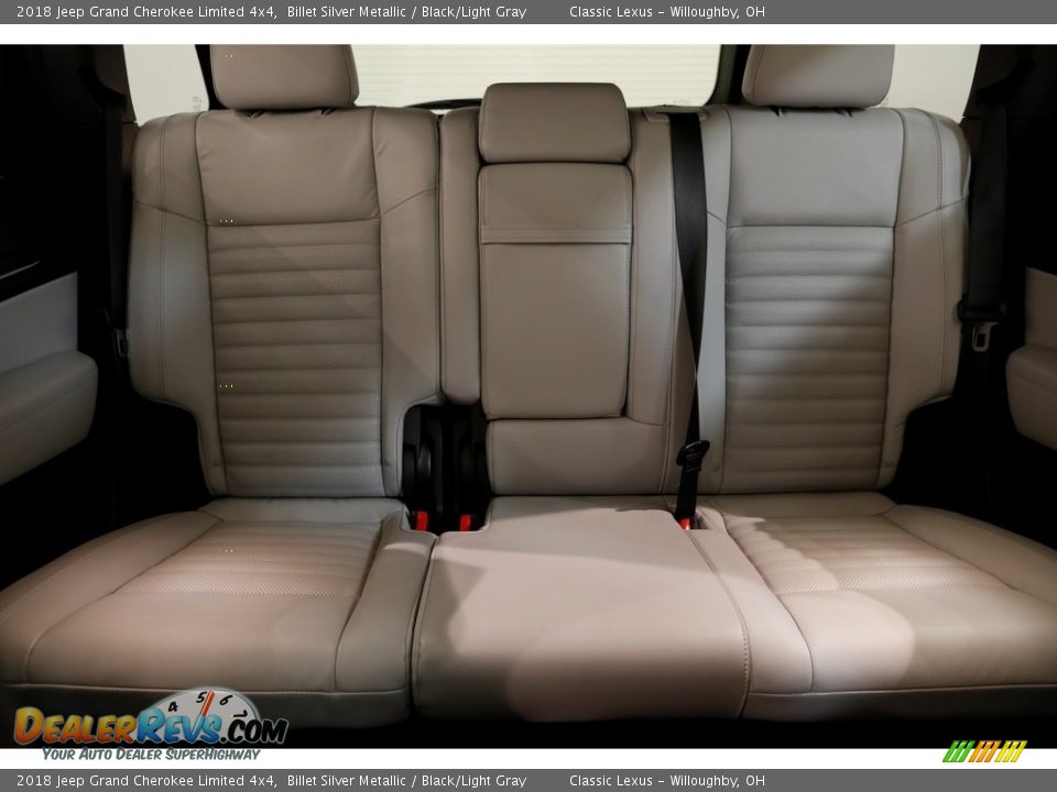 2018 Jeep Grand Cherokee Limited 4x4 Billet Silver Metallic / Black/Light Gray Photo #29