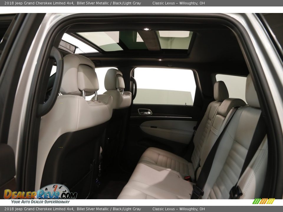 2018 Jeep Grand Cherokee Limited 4x4 Billet Silver Metallic / Black/Light Gray Photo #30
