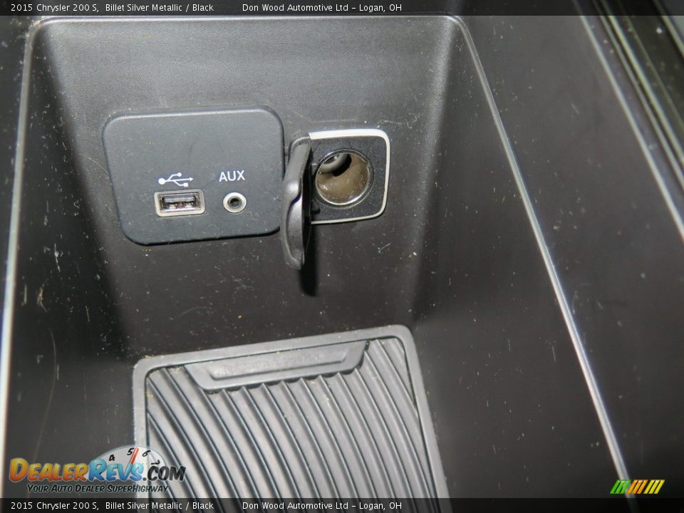 2015 Chrysler 200 S Billet Silver Metallic / Black Photo #33