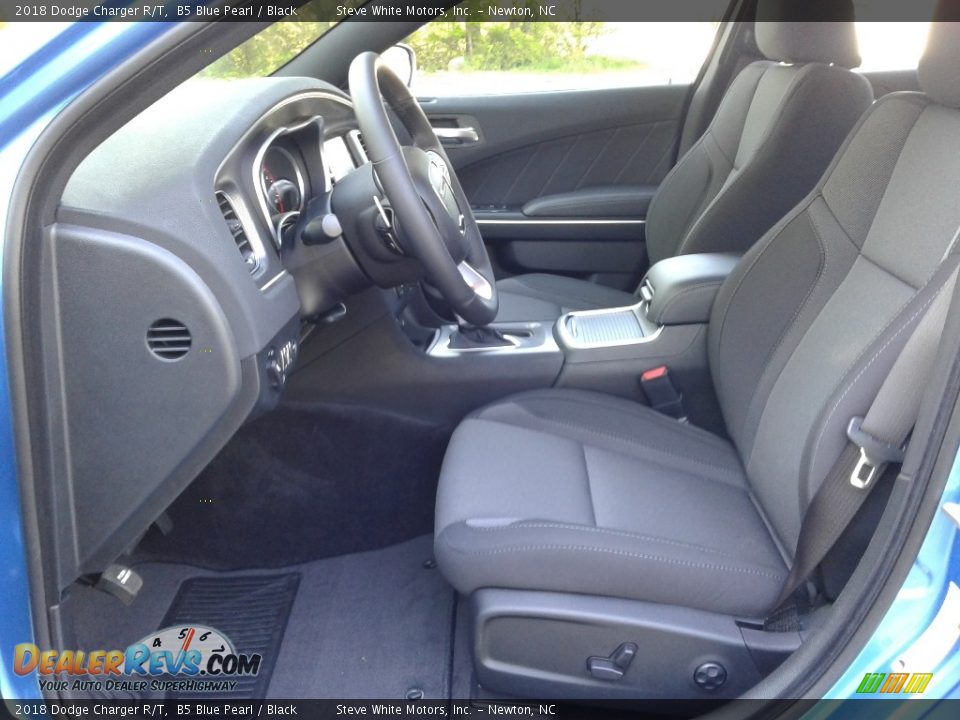 Front Seat of 2018 Dodge Charger R/T Photo #10