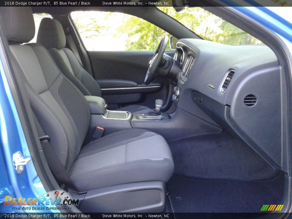 2018 Dodge Charger R/T B5 Blue Pearl / Black Photo #16