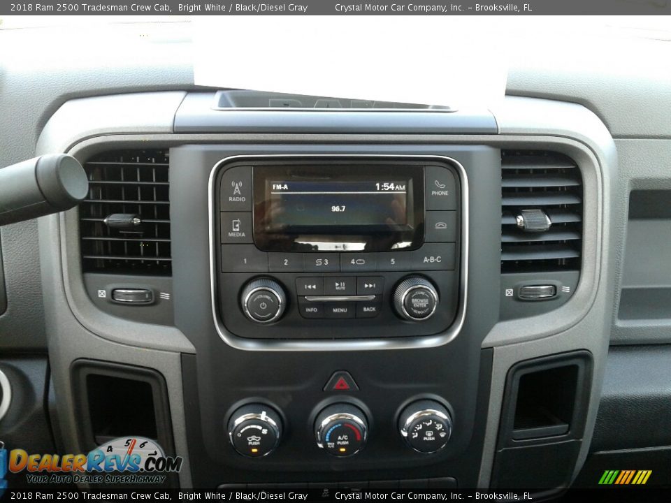 2018 Ram 2500 Tradesman Crew Cab Bright White / Black/Diesel Gray Photo #15