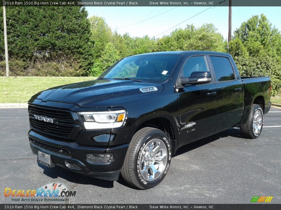 2019 Ram 1500 Big Horn Crew Cab 4x4 Diamond Black Crystal Pearl / Black Photo #2