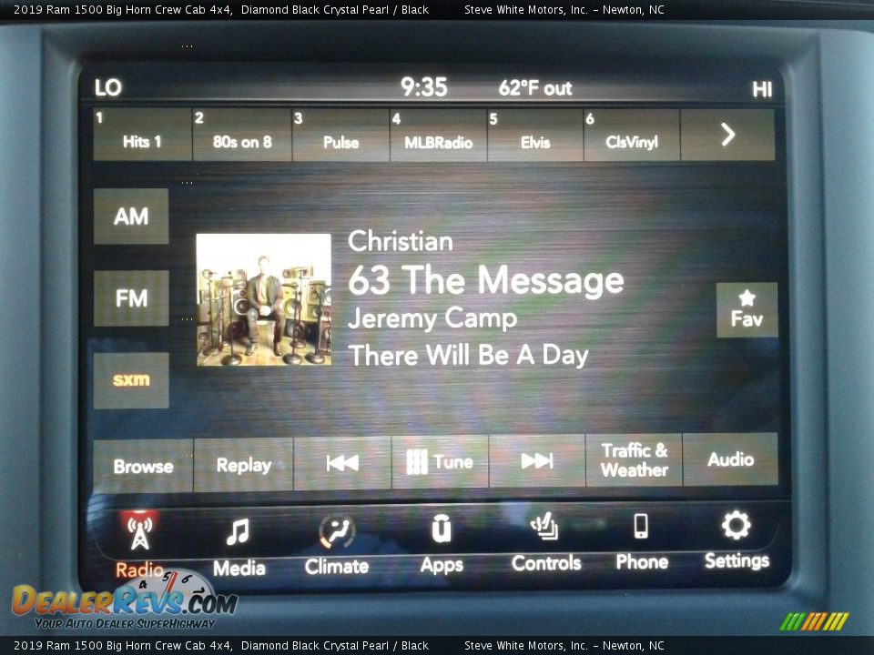 2019 Ram 1500 Big Horn Crew Cab 4x4 Diamond Black Crystal Pearl / Black Photo #23