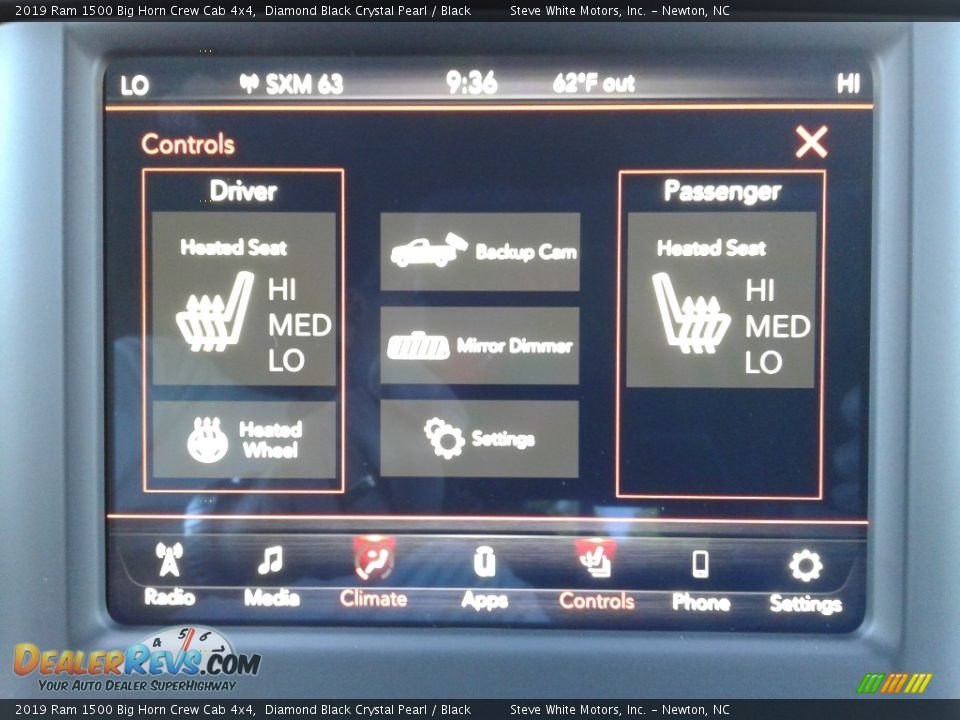 2019 Ram 1500 Big Horn Crew Cab 4x4 Diamond Black Crystal Pearl / Black Photo #27