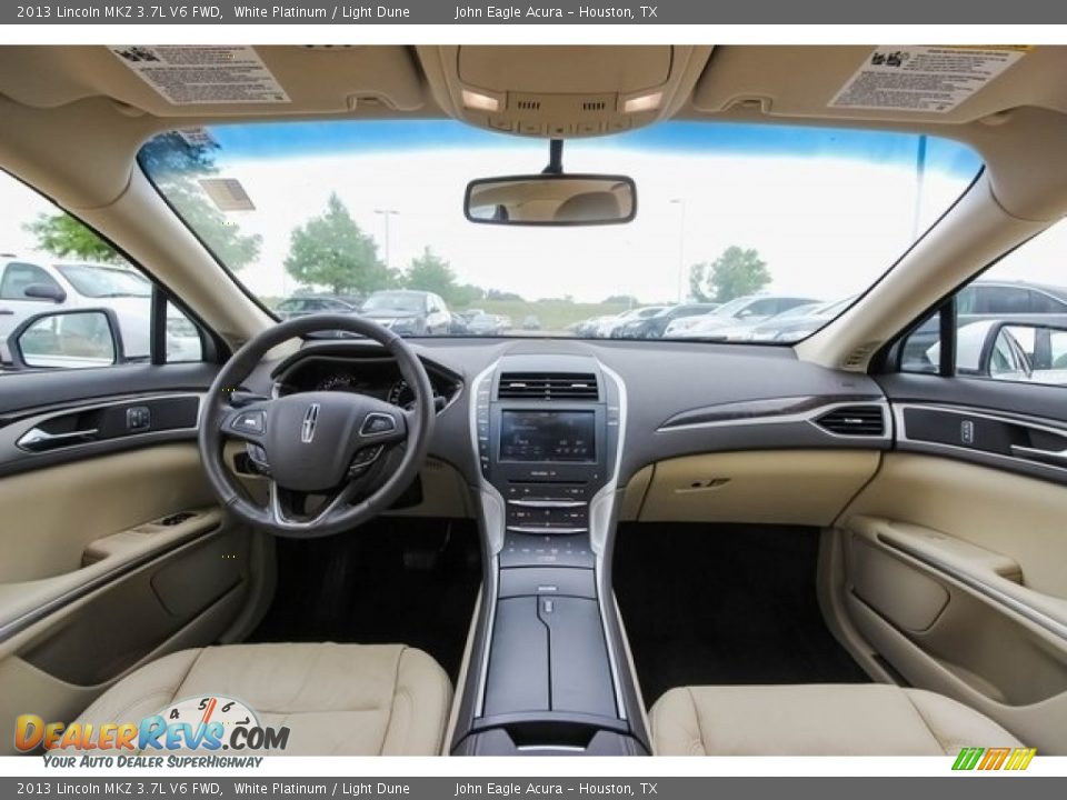 2013 Lincoln MKZ 3.7L V6 FWD White Platinum / Light Dune Photo #9