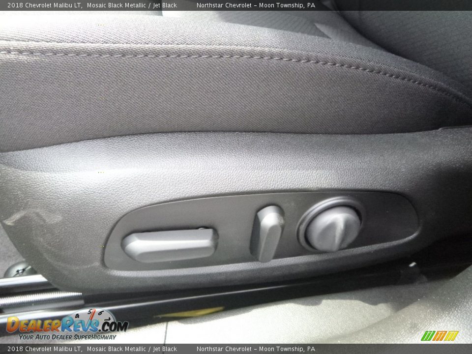 2018 Chevrolet Malibu LT Mosaic Black Metallic / Jet Black Photo #17