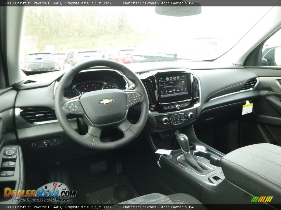2018 Chevrolet Traverse LT AWD Graphite Metallic / Jet Black Photo #14