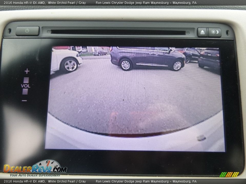 2016 Honda HR-V EX AWD White Orchid Pearl / Gray Photo #18