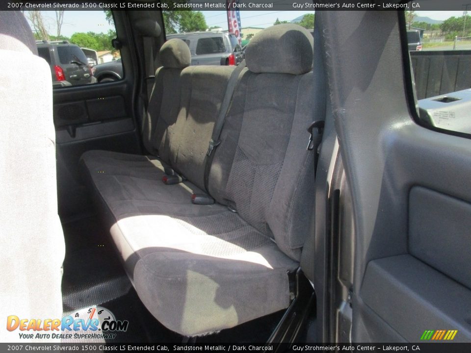 2007 Chevrolet Silverado 1500 Classic LS Extended Cab Sandstone Metallic / Dark Charcoal Photo #9