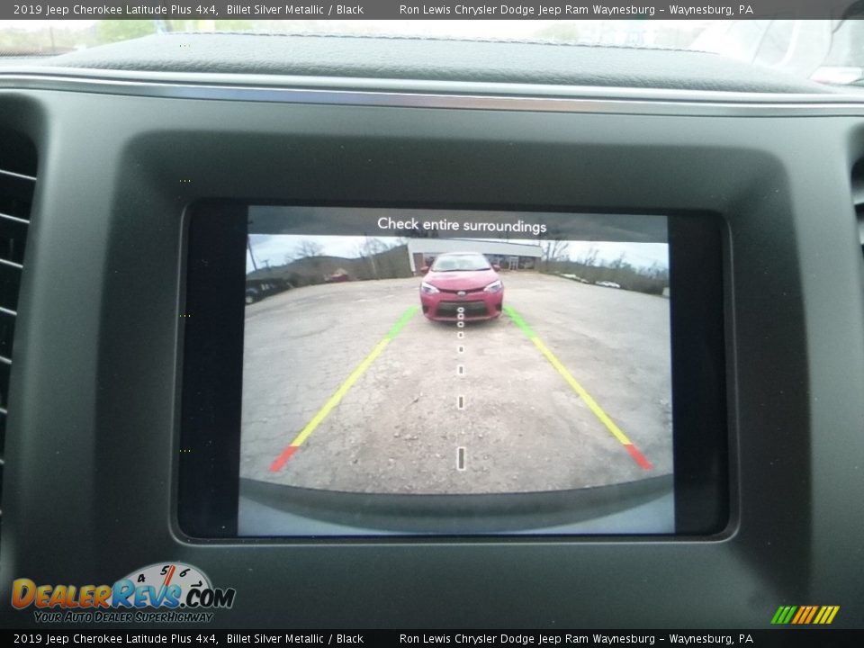 2019 Jeep Cherokee Latitude Plus 4x4 Billet Silver Metallic / Black Photo #17