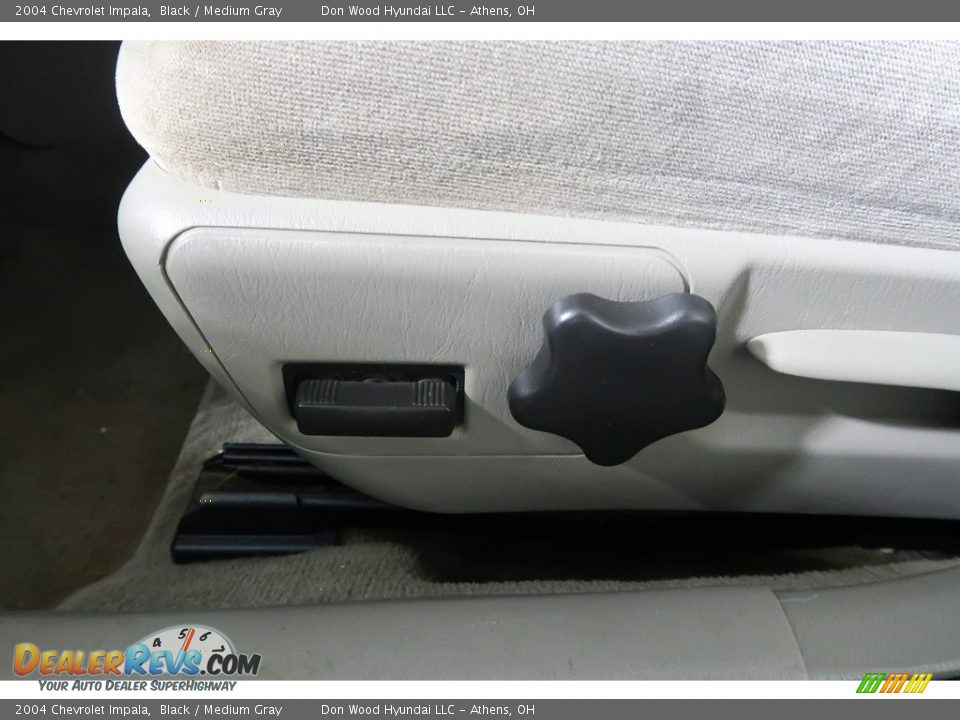2004 Chevrolet Impala Black / Medium Gray Photo #3