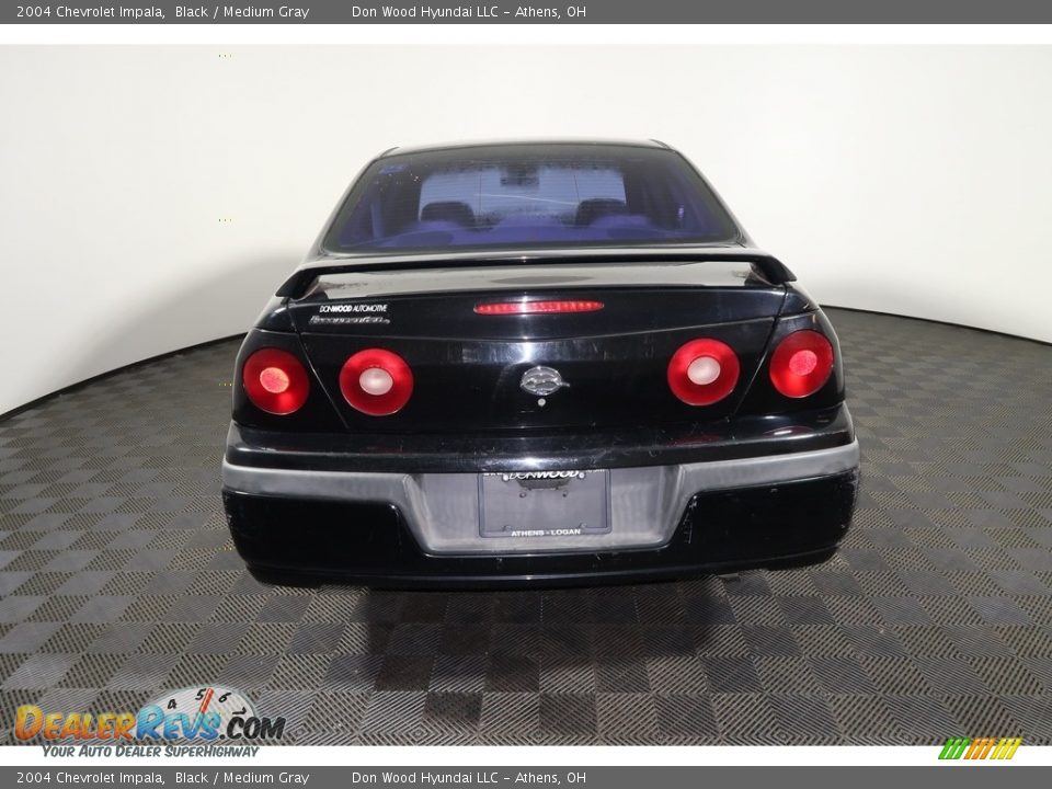 2004 Chevrolet Impala Black / Medium Gray Photo #11
