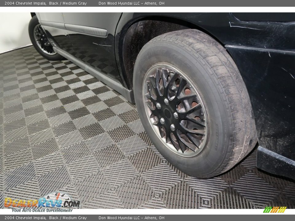 2004 Chevrolet Impala Black / Medium Gray Photo #20