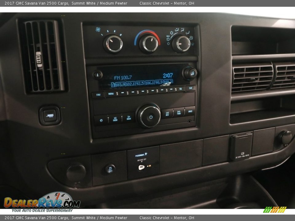 2017 GMC Savana Van 2500 Cargo Summit White / Medium Pewter Photo #8