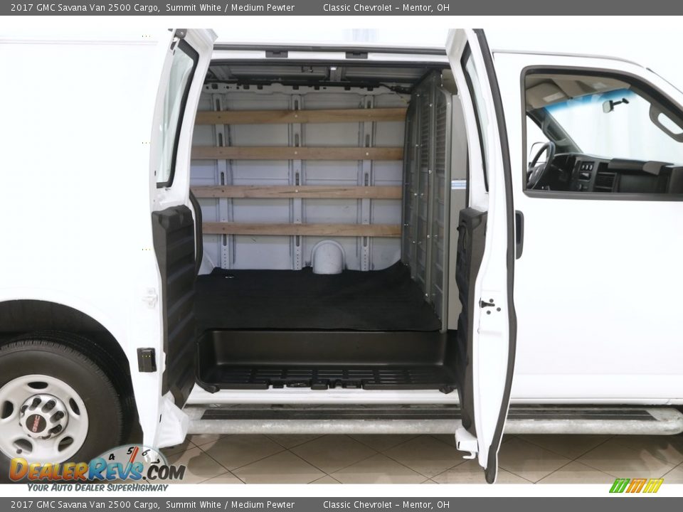 2017 GMC Savana Van 2500 Cargo Summit White / Medium Pewter Photo #12
