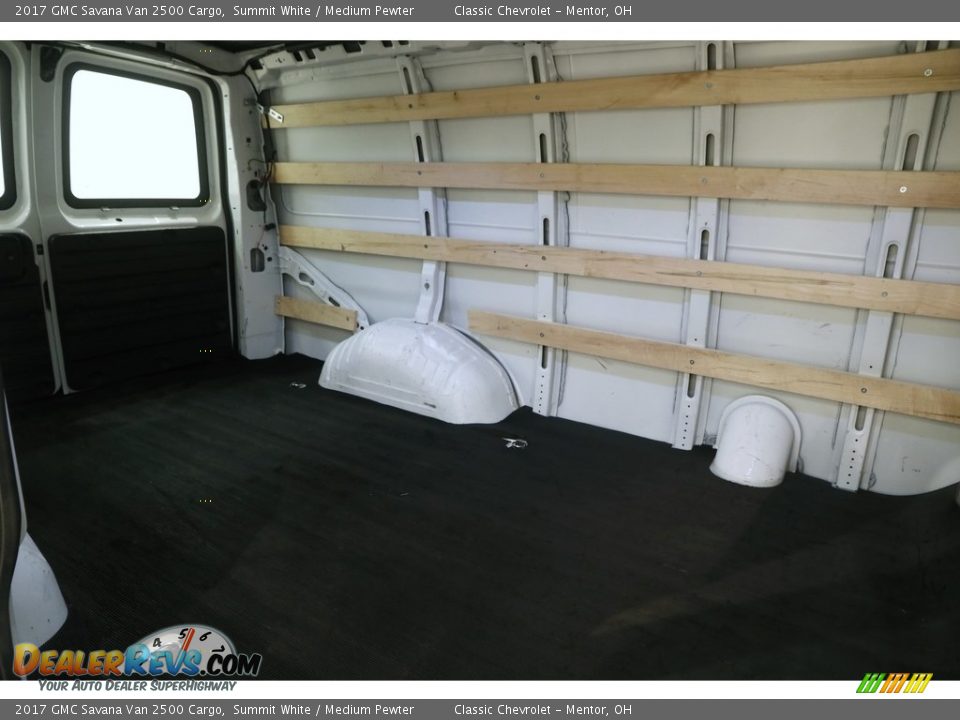 2017 GMC Savana Van 2500 Cargo Summit White / Medium Pewter Photo #13